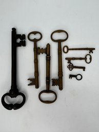Collection Of 8 Antique Small & Large Skeleton Keys