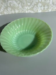 Anchor Hocking Fire King Jadeite Green Bowl