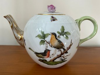 Porcelain Herend Rothschild Bird Tea Pot With Rose Finial, Hand Painted - Hungary