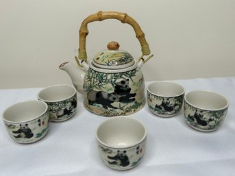 Vintage Chinese Style Panda Tea Pot  Set With Interior Strainer