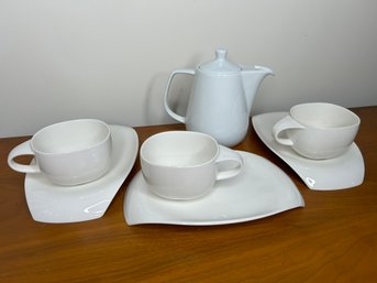 Villeroy & Boch Premium Porcelain Tea / Coffee Set