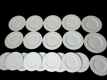 Crate & Barrel Staccato Plates By Kathleen Wills - Japan Set Of 20
