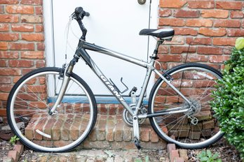 19' Giant Cypress DX 24 Speed Comfort Commuter Bike