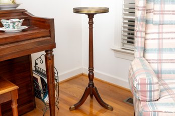 Vintage Duncan Phyfe Style Tripod Pedestal Table