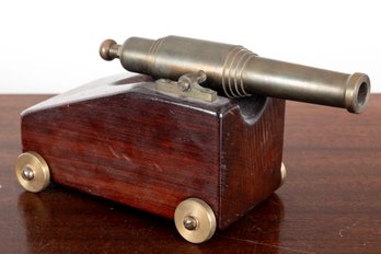 Decorative Miniature Brass Signal Cannon