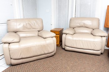 Pair Of Home Theater Recliners By Cindy Crawford