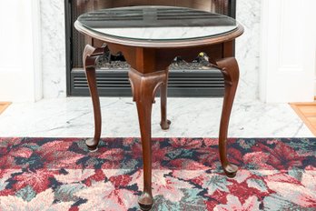 Ethan Allen English Oval Side Table.