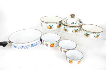 Vintage Enamel Cookware Nesting Bowls