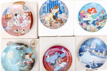 Set Of Knowles Disney Treasured Moments Collectors Plates