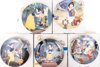 Set Of Knowles Disney's Snow White Collectors Plates