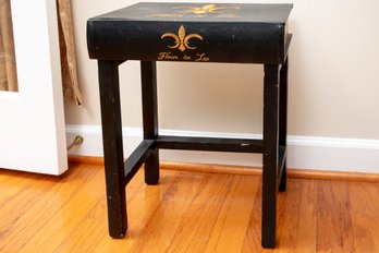 Fleur De Lis Vinyl Book Chairside Table