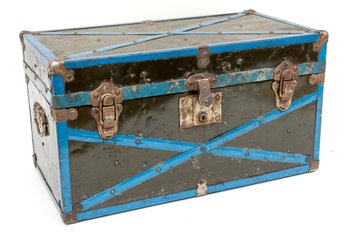 Vintage Doll Trunk