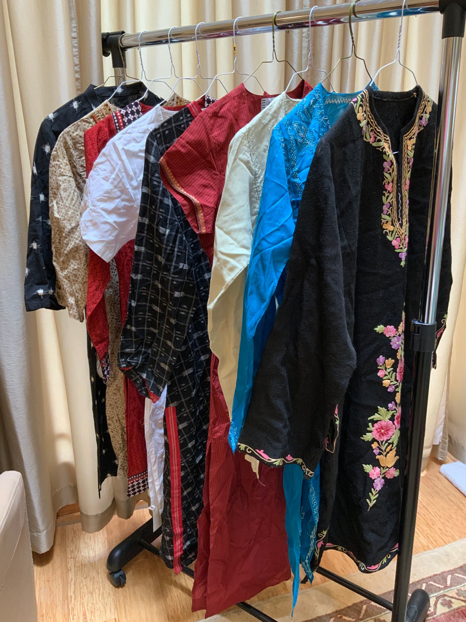 Large Lot Of Indian Tunics #1816900 | Auctionninja.com