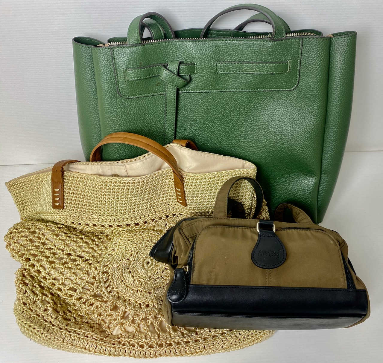Vintage Handbags Including Lepore (3) 1813821