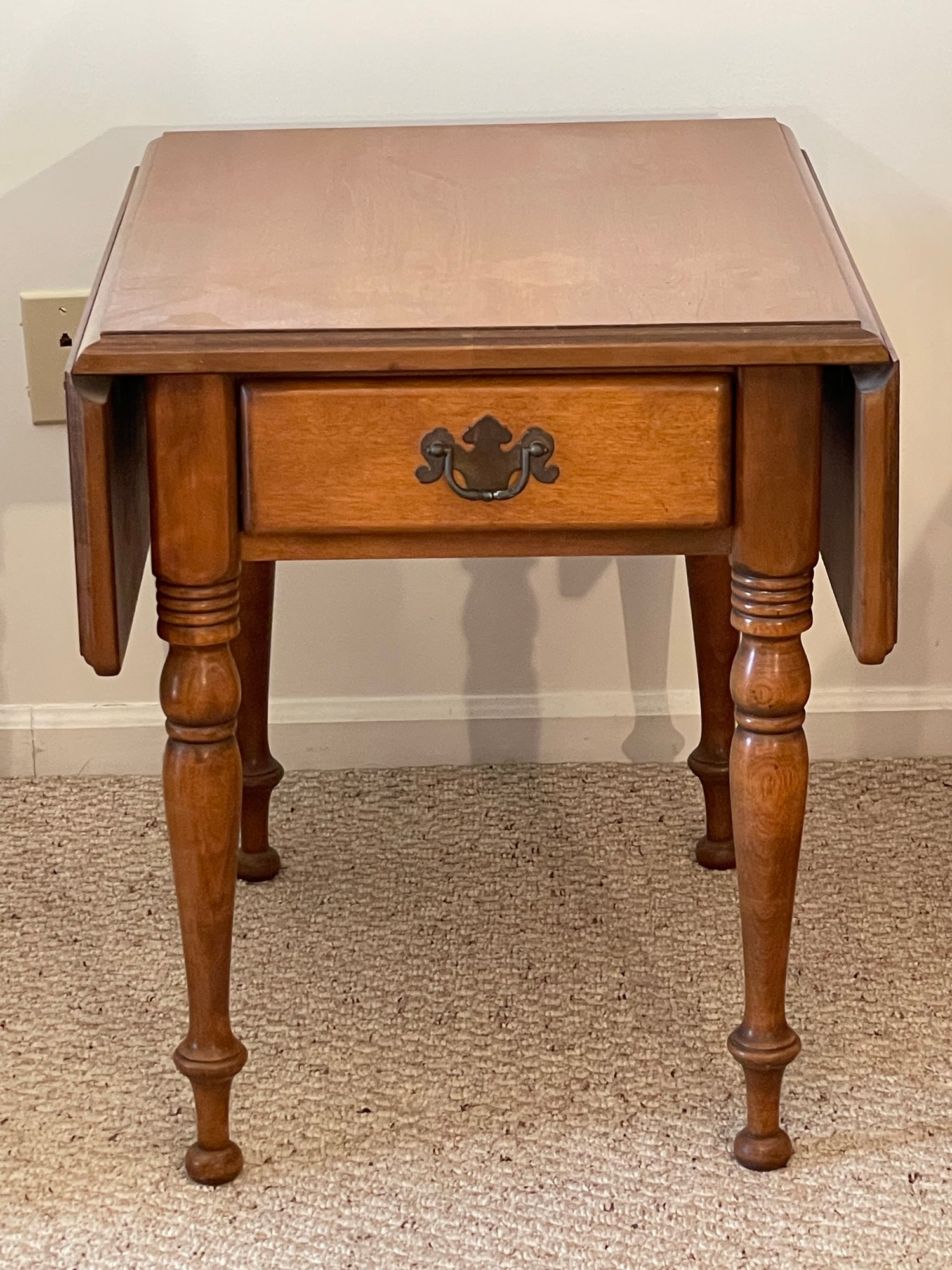 Baumritter Maple Single Drawer Drop Leaf Side Table 1897603