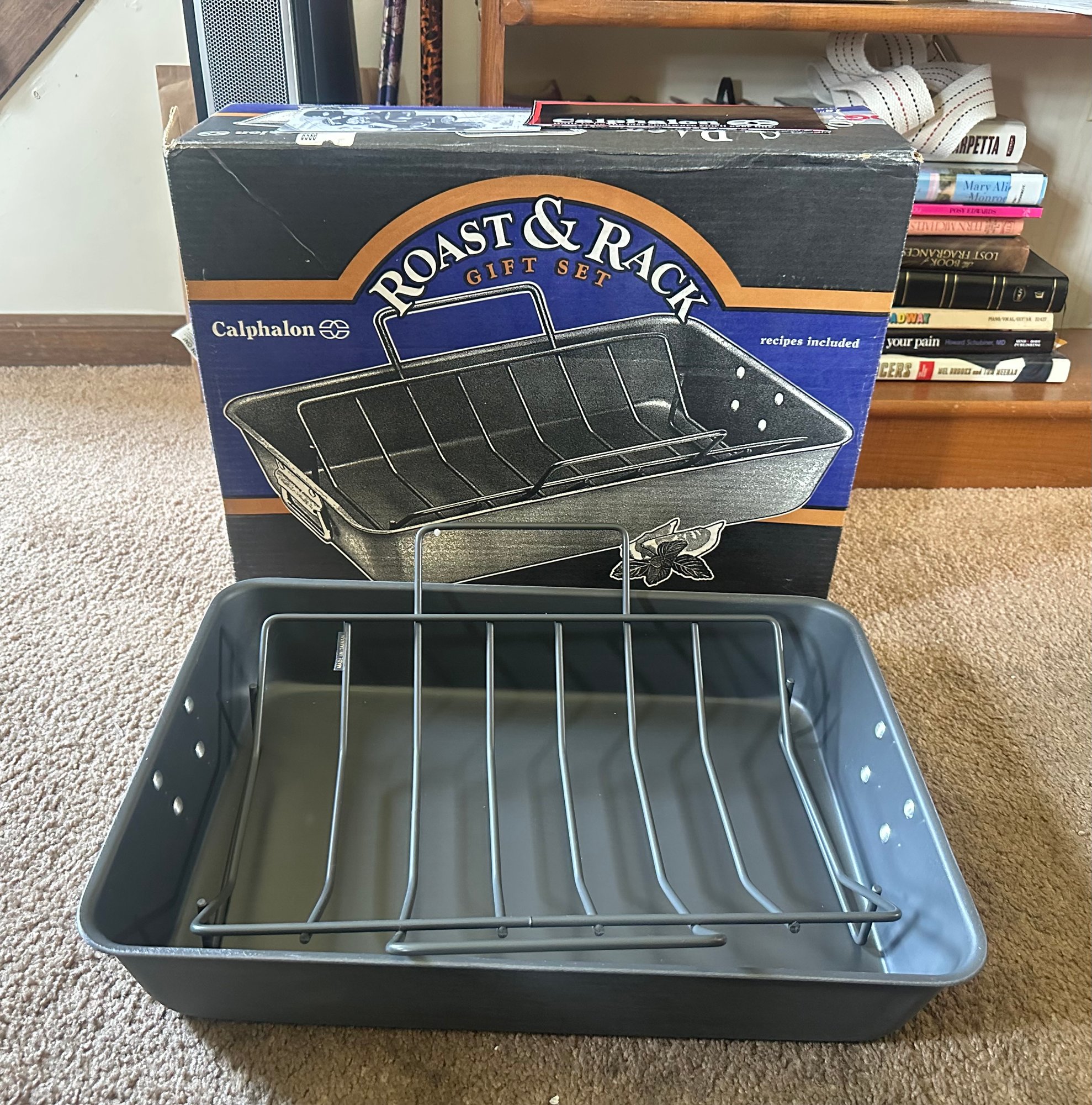 Brand New Calphalon Roast Pan & Rack Gift Set. Made In USA. In Original