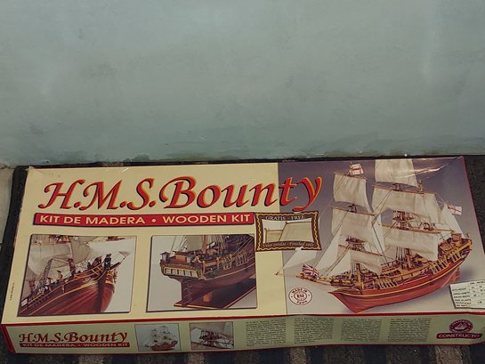 HMS BOUNTY Wooden Kit Made In Spain