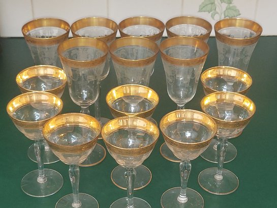 Gold Encrusted Water Goblet Etched Basket Bulb Stem 8.5 'Vintage Set Of 8 Wine Cordials Paneled Crystal Wit