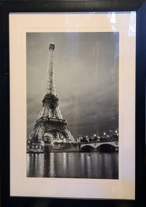 Cool Black And White Photo Of The Eiffel Tower