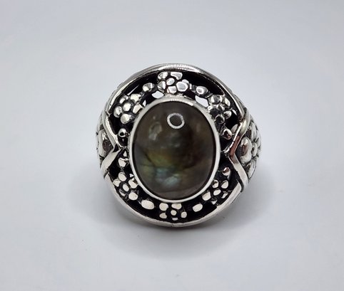 Bali, Labradorite Ring In Sterling