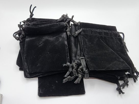 Lot Of 50 Black Velvet Medium & Large Jewelry Bags