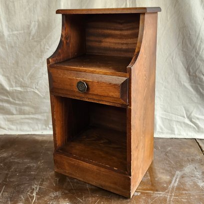 Small Single Drawer Stand With Pretty Knob
