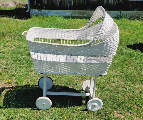 Adorable Antique White Wicker Rolling Baby Bassinet