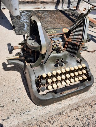 Antique Oliver No. 9 'Bat Wing' Typewriter