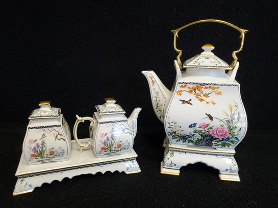 1986 The Franklin Mint Porcelain Birds & Flowers Of The Orient Teapot, Sugar & Creamer With Stands