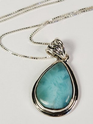 New....Sterling Silver LARIMAR  Stone Teardrop Pendant And Box Chain Link Necklace