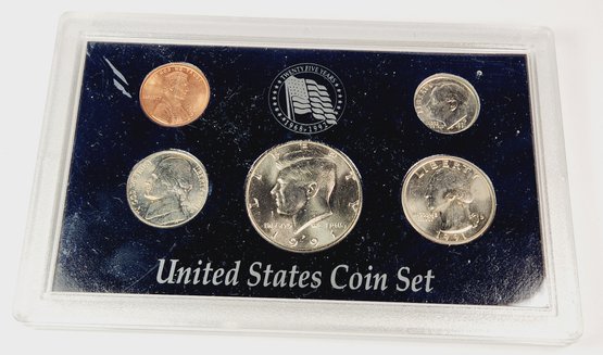 1991 Uncirculated United States  Mint  Set  5 Coins In Display Case