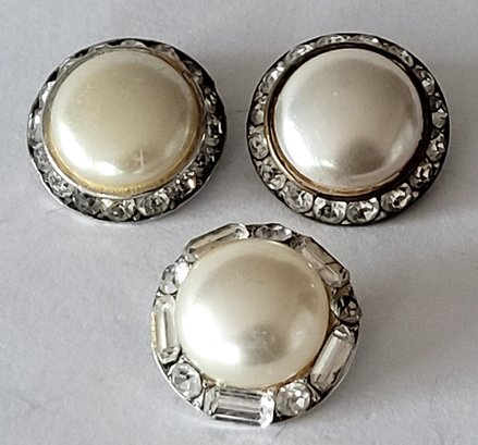 Very Nice Vintage Coro Pearl & Fancy Cut Rhinestone Earring & Brooch Set