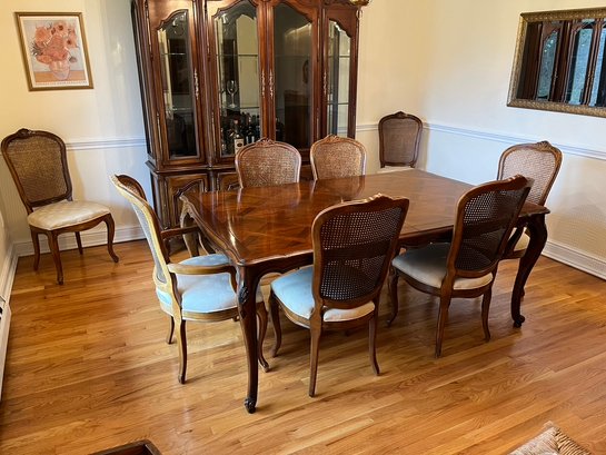 Vintage Inlayed Wood Dinning Table And 8 Chairs