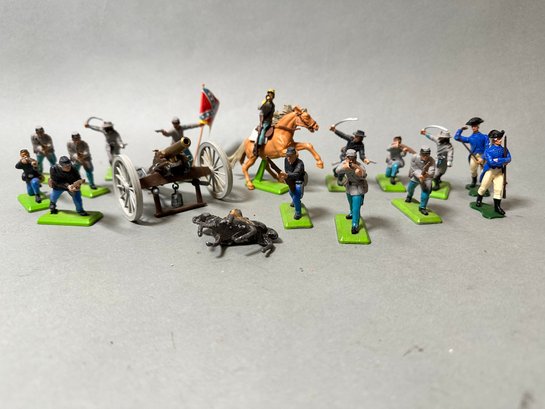Deetail  Vintage Toy Soldiers