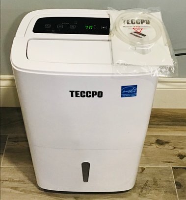 TECCPO Dehumidifier