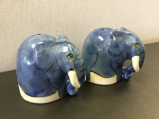 A Set  Of Two Salt & Pepper Handcrafted In Malaysia Porcelain Elephant Figurine By PG