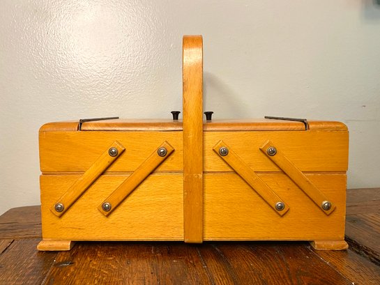 Vintage STROMMEN BRUK HAMAR Wooden Mid Century Norway MCM Accordion Sewing Box