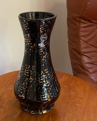 MCM Sequoia Ware Splatter-Sponge Gold & Black Ceramic Vase