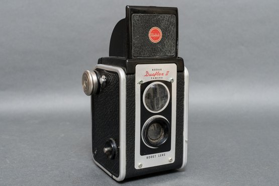 Vintage Kodak Duaflex II Box Camera