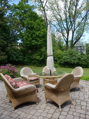 Outdoor Wicker Furniture Set, Includes Table And Matching Umbrella