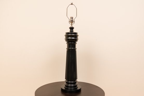 Dunes And Duchess Black Lacquer Stump Table Lamp ( Retail $850 )