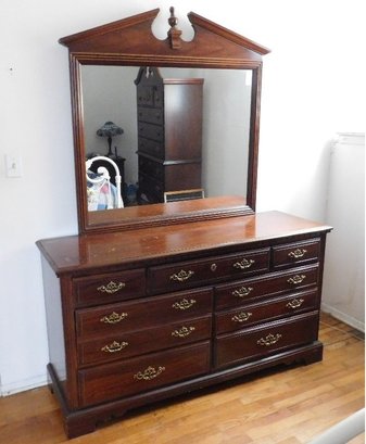 7 Drawer Dresser With Attached Mirror