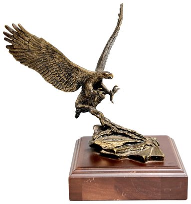 Vintage Wally Shoop Bald Eagle In Flight Bronze Numbered Sculpture