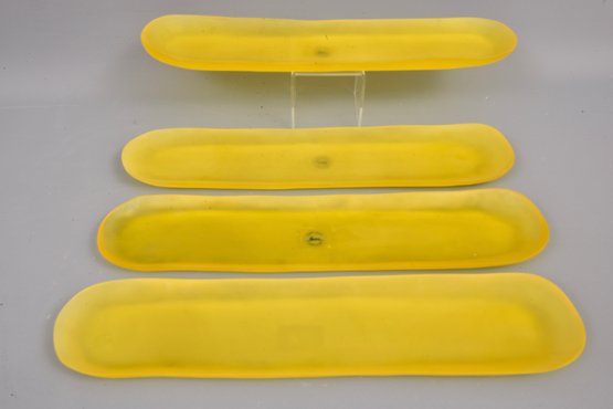 Set Of Four Tina Frey Yellow Resin Oblong Trays