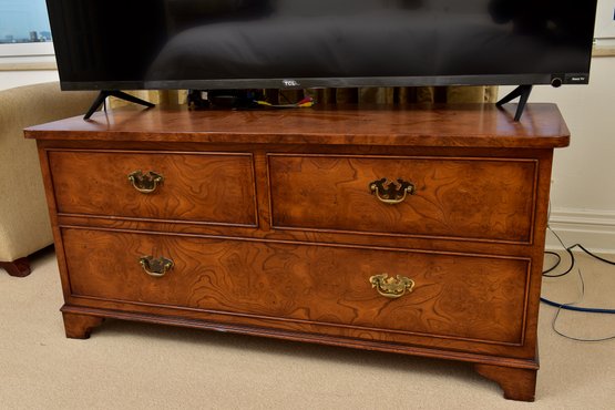 Scully & Scully Handmade English Burled Elm Blanket Chest With Trompe L'oeil Drawers (RETAIL $1,965)