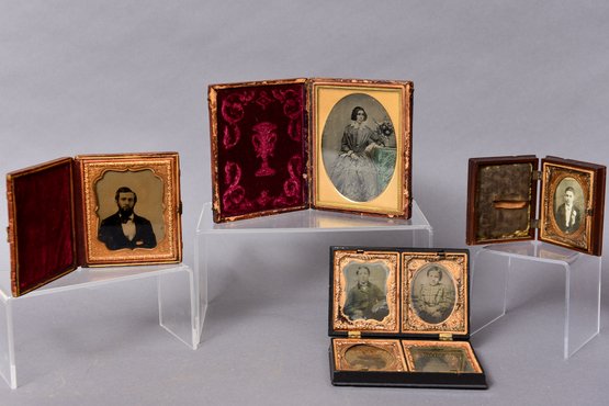 Set Of Four Antique Photo Frames With Antique Photos