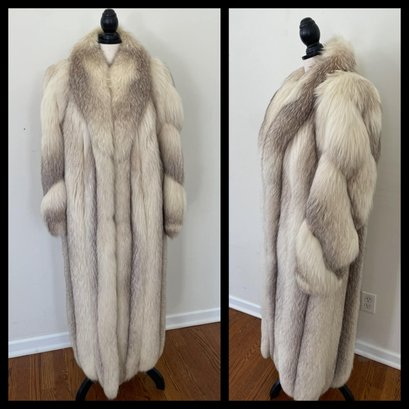 A Beautiful Full Length Fox Fur Coat By Harpers Of Fairfield