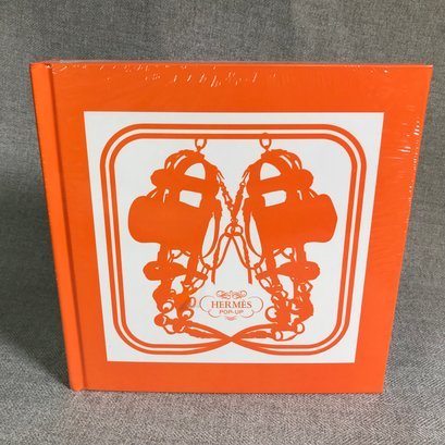 Fabulous RARE $225 HERMES - PARIS Popup Book - GREAT MOTHERS DAY GIFT ! - VERY Detailed - Out Of Print !