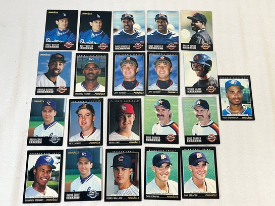 21PC Lot Pinnacle Baseball Trading Cards - 1993