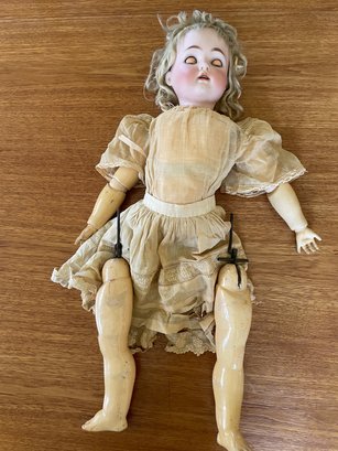 Antique Kramer & Reinhardt K & R Doll . 18' Tall.  Collectors Doll.